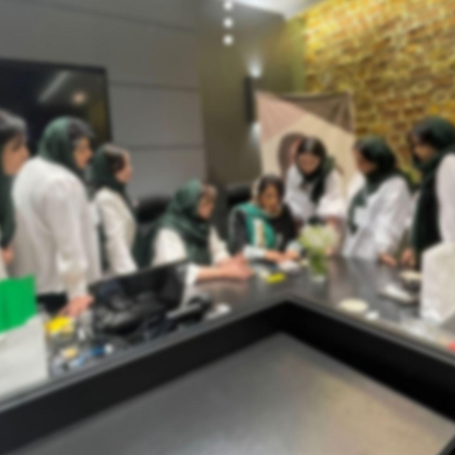 مرکز فوق تخصصی درمان رشک و شپش سر رمضانی 