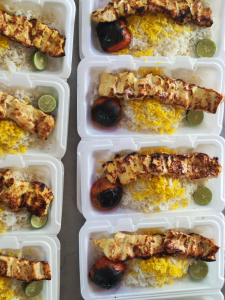 آشپزخانه نگین خدمات تهیه غذا، غذارسانی و پذیرایی از میهمانان در منازل و ادارات و مجالس 