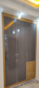 تولید و تعمیر کابینت چوبی  ، نوین چوب بیرجند